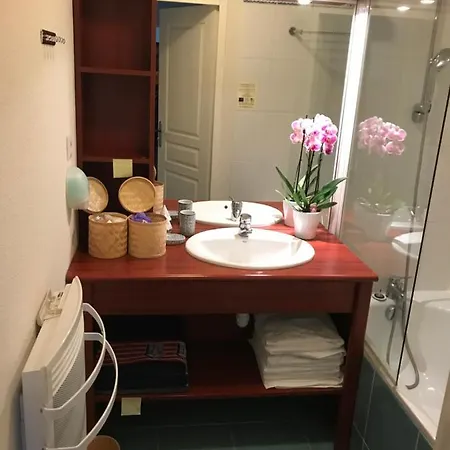 Ker Juliette Suite 2 Chambres+ * بورنيشّيه
